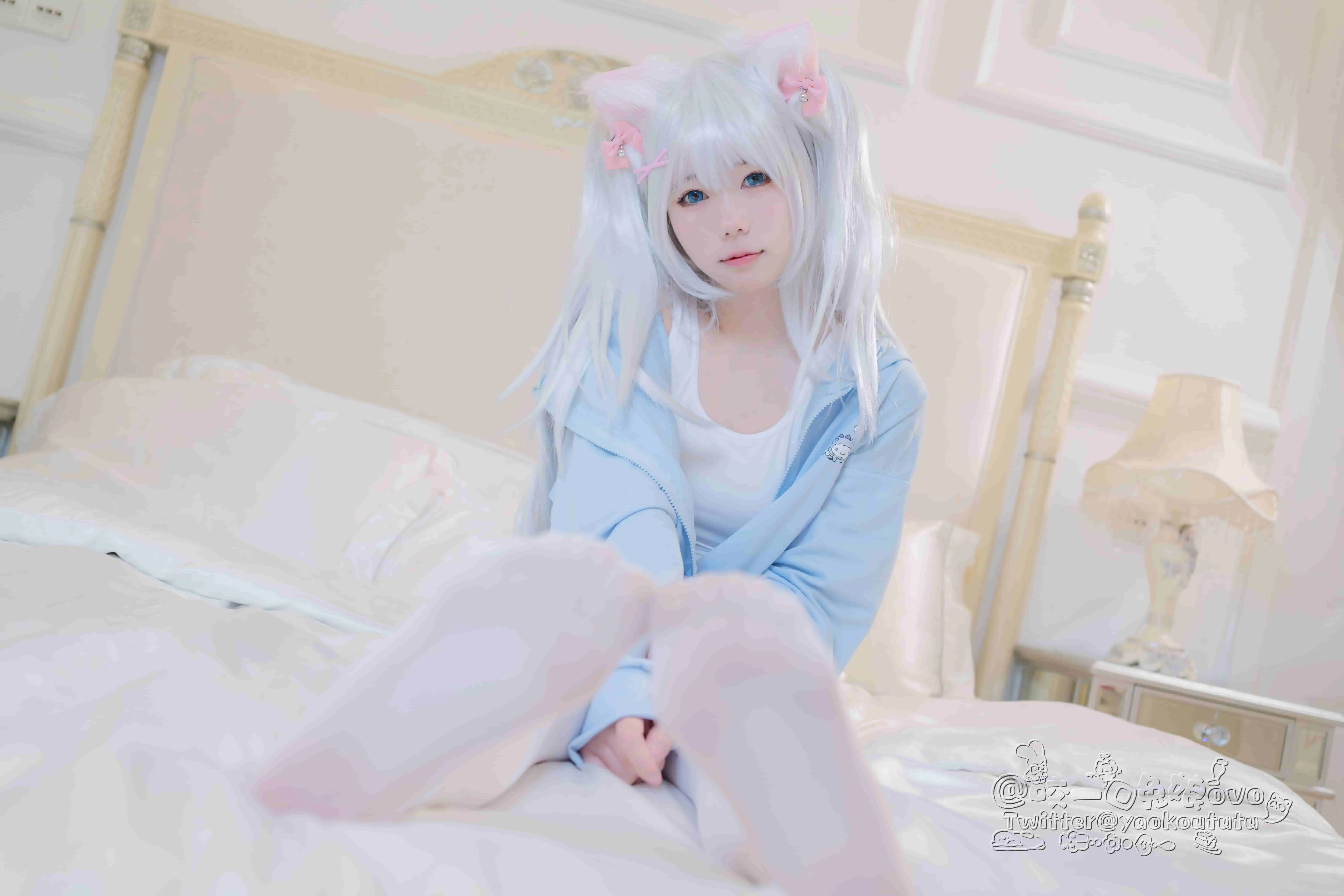 咬一口兔娘 NO.023 做你的猫-皑雪