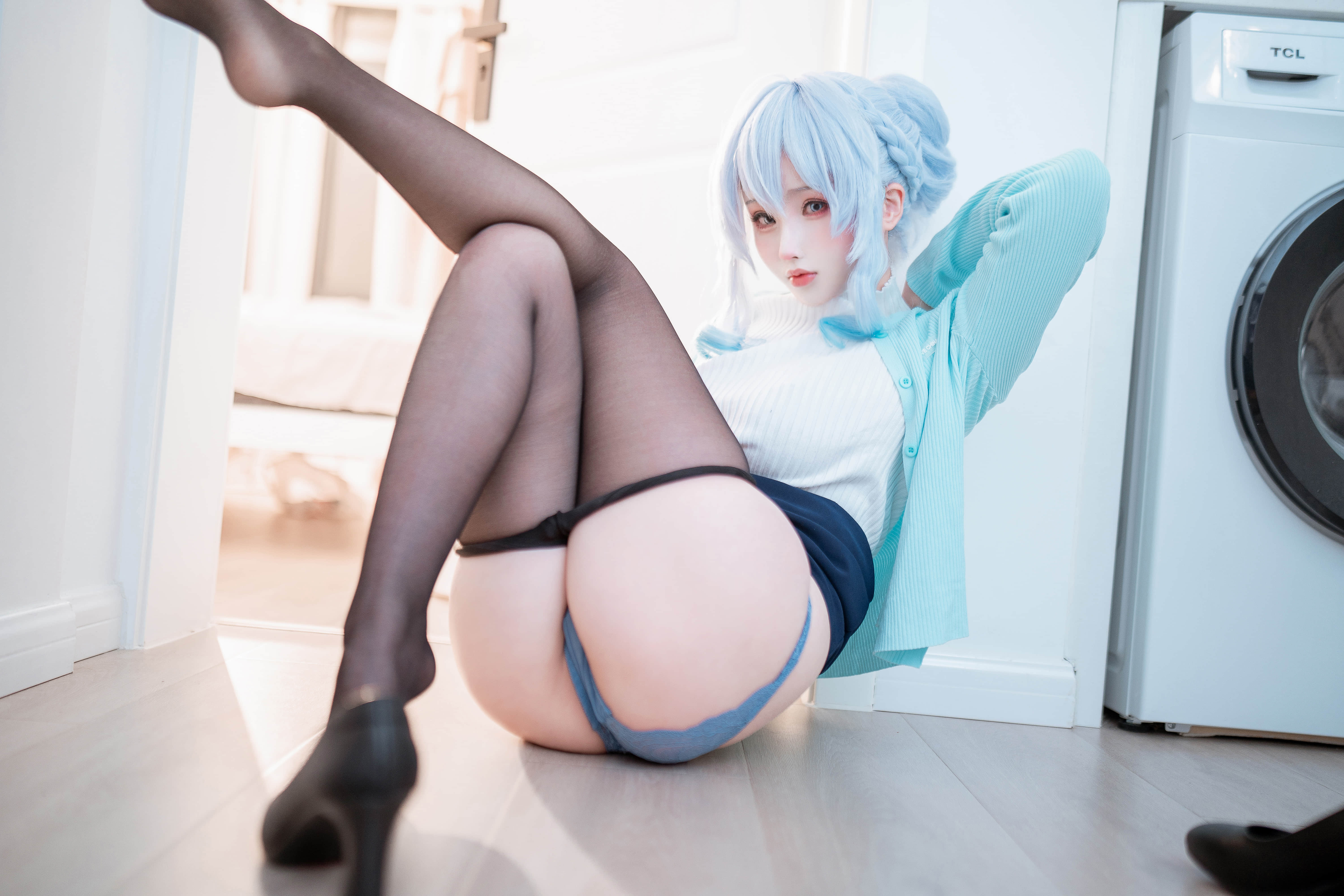 12